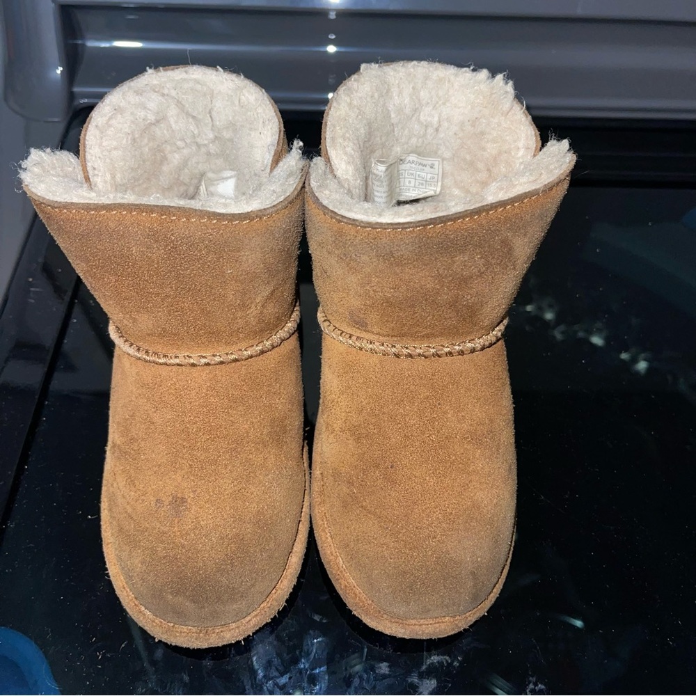 BearPaw Tan Shearling Boots